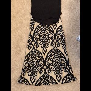 Black and Ivory knit skirt